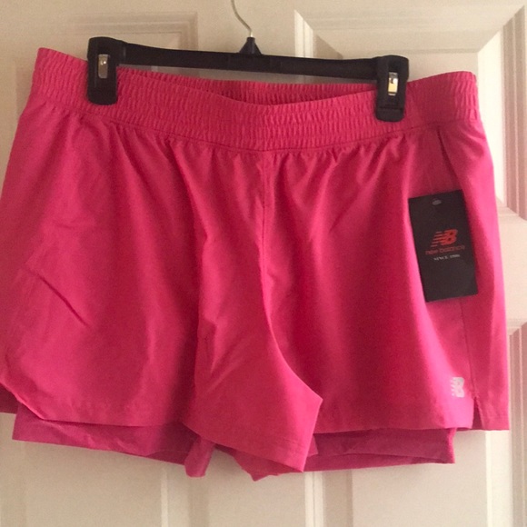New Balance 2-in-1 Athletic Shorts, NWT! - Picture 1 of 8